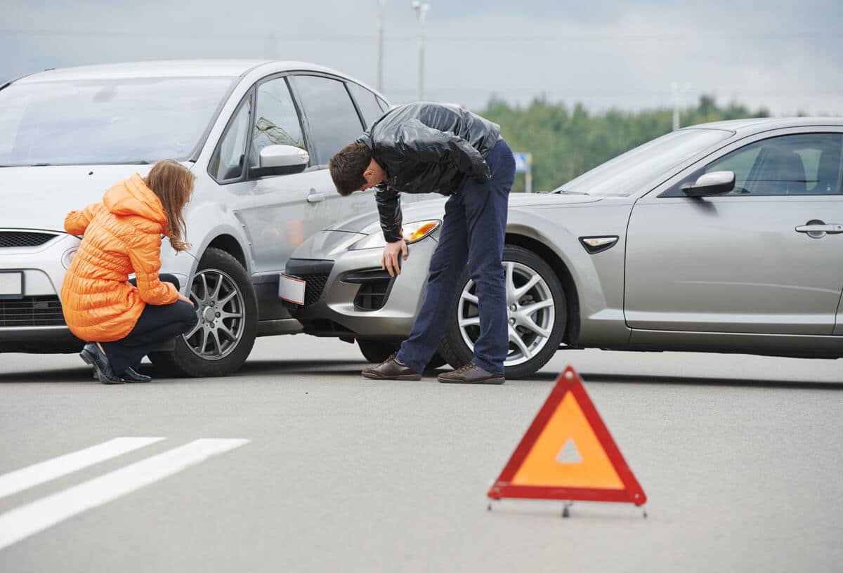 Accident entre époux : pourquoi l'assureur limite l'indemnité (2026)